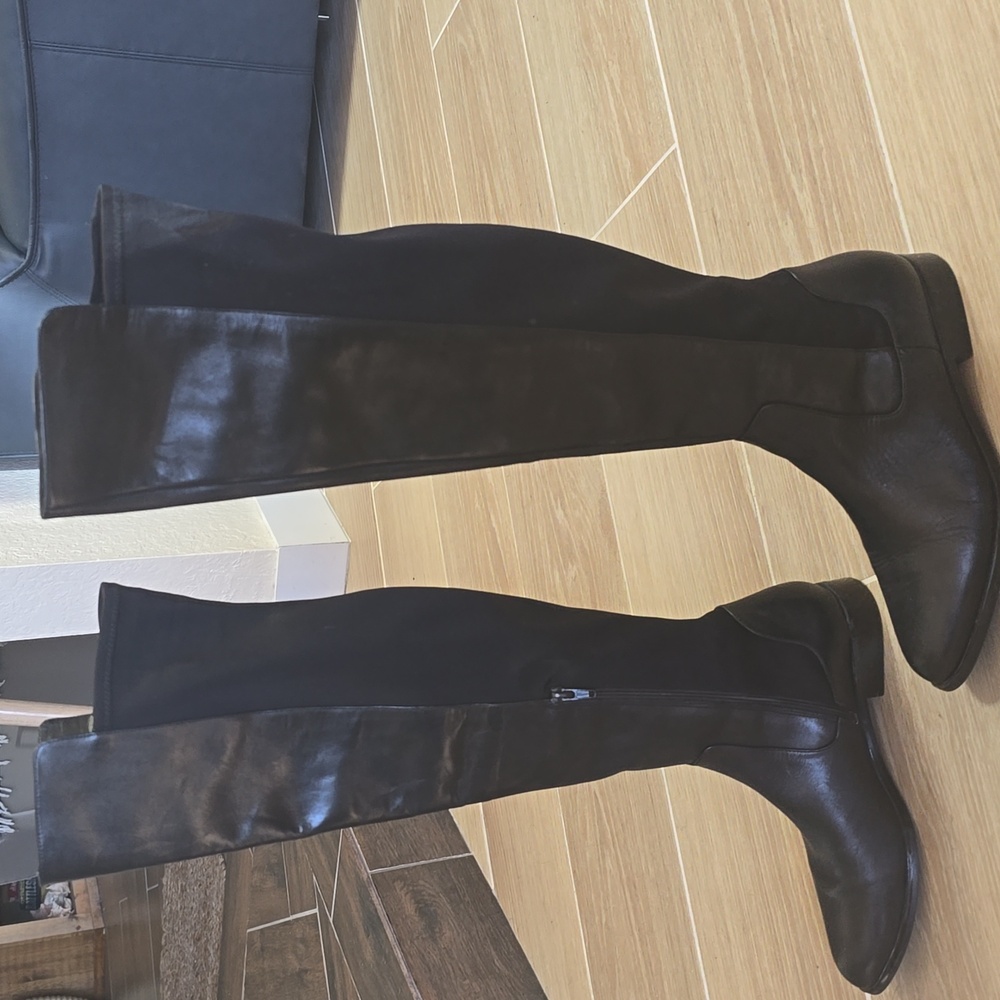Black Knee-High Boots - Picture 3 of 7
